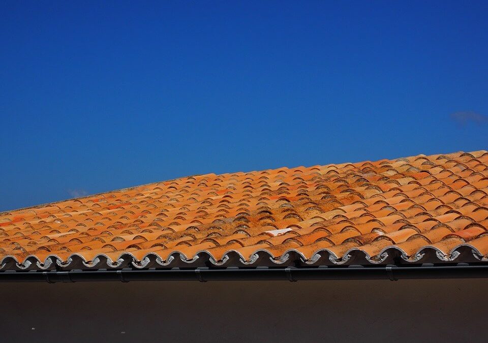 5 Tips for Maintaining a Flat or Low-Sloped Roof