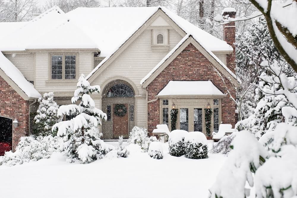 3 Tips to Help You Get Your Roof Ready for Winter