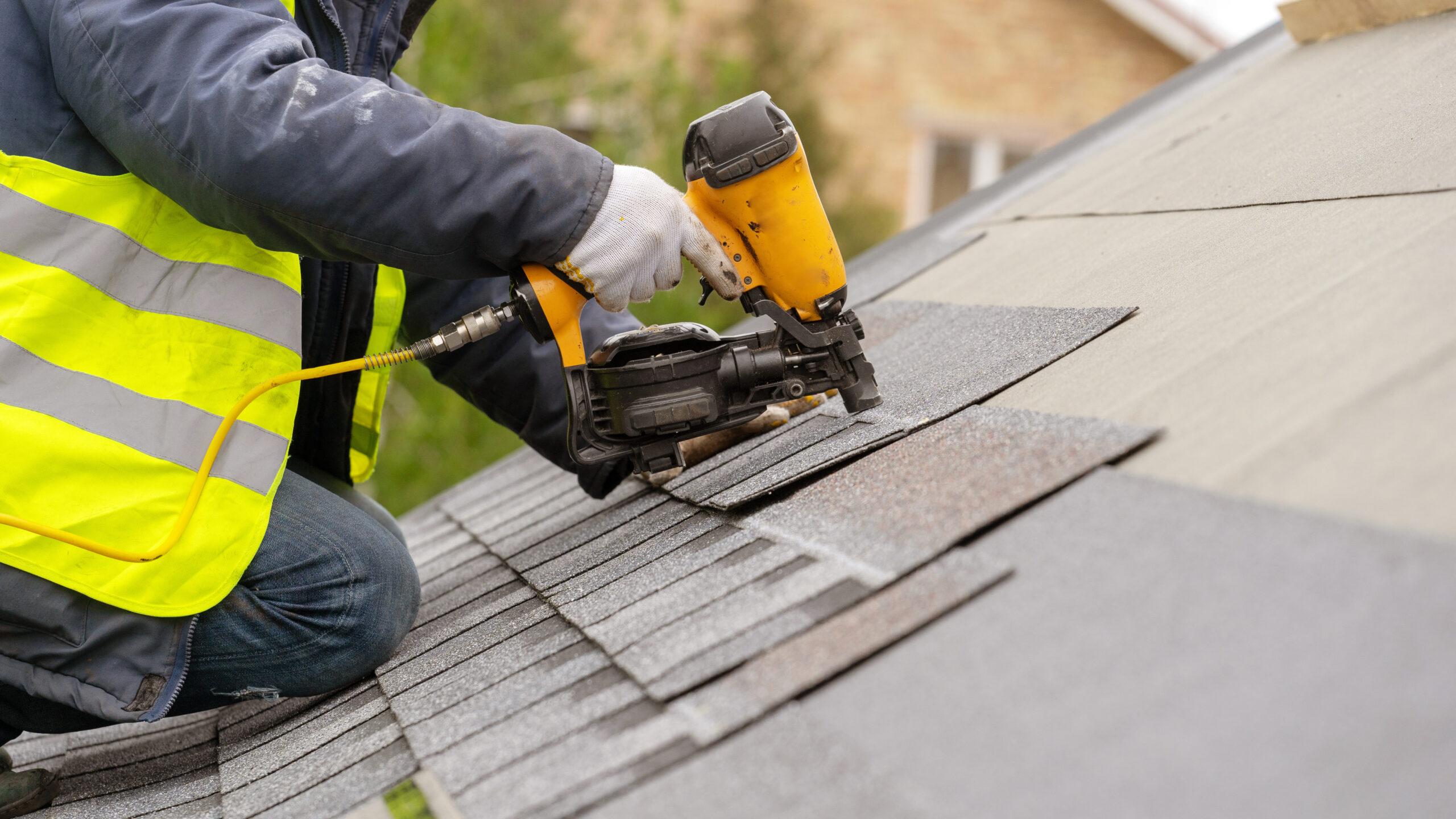 Lodde Roofing roof replacement gta